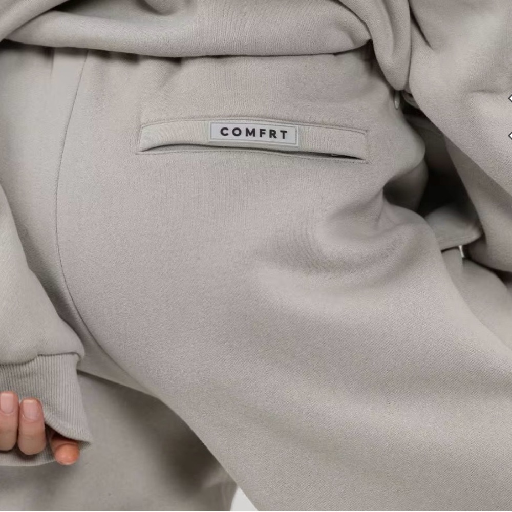 Comfrt Travel Essential Sweatpants